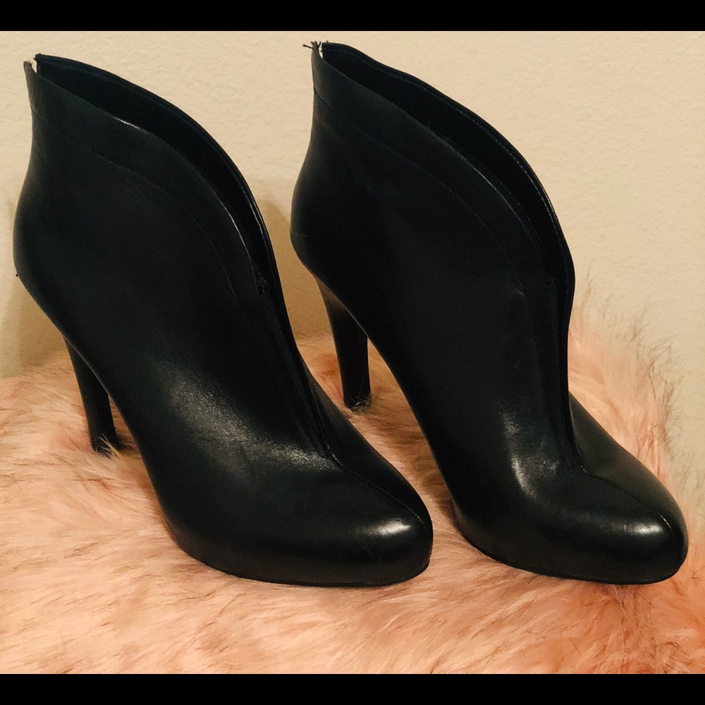Jessica Simpson Allest Bootie